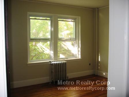 2 bed, 1 bath apartment for rent at 89 Strathmore Unit 25, Brighton — photo 24 of 26