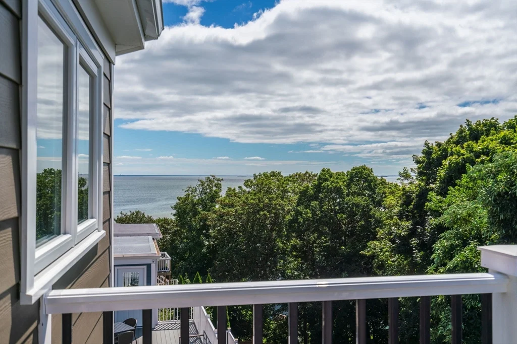 3 bed, 2 bath apartment for rent at 89 Summit Ave Unit 4, Winthrop — photo 8 of 13