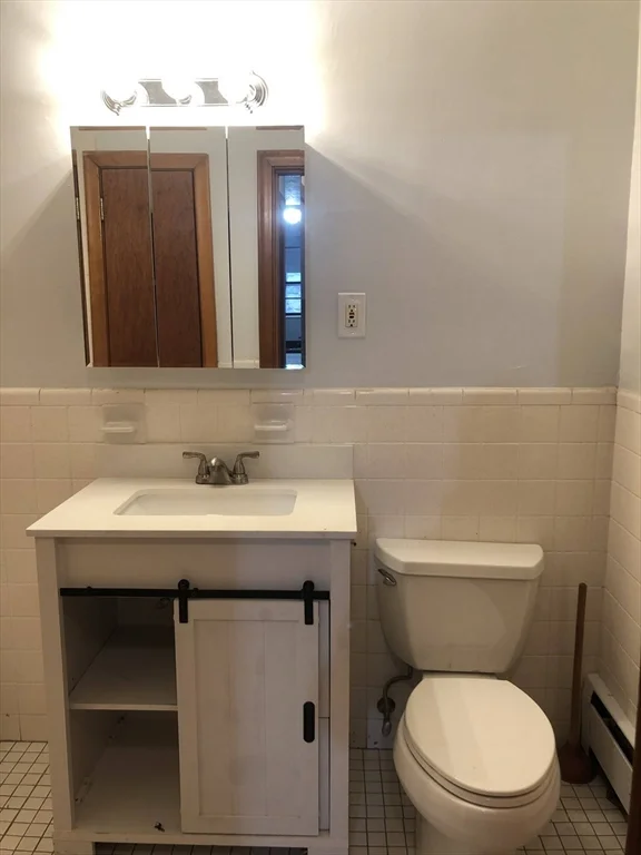 1 bed, 1 bath apartment for rent at 89 Trapelo Unit 30, Waltham — photo 11 of 18