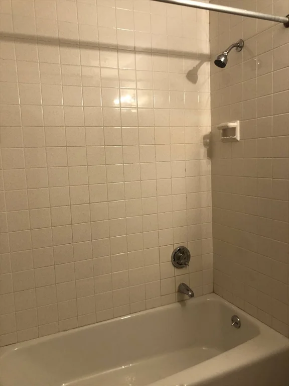 1 bed, 1 bath apartment for rent at 89 Trapelo Unit 30, Waltham — photo 12 of 18