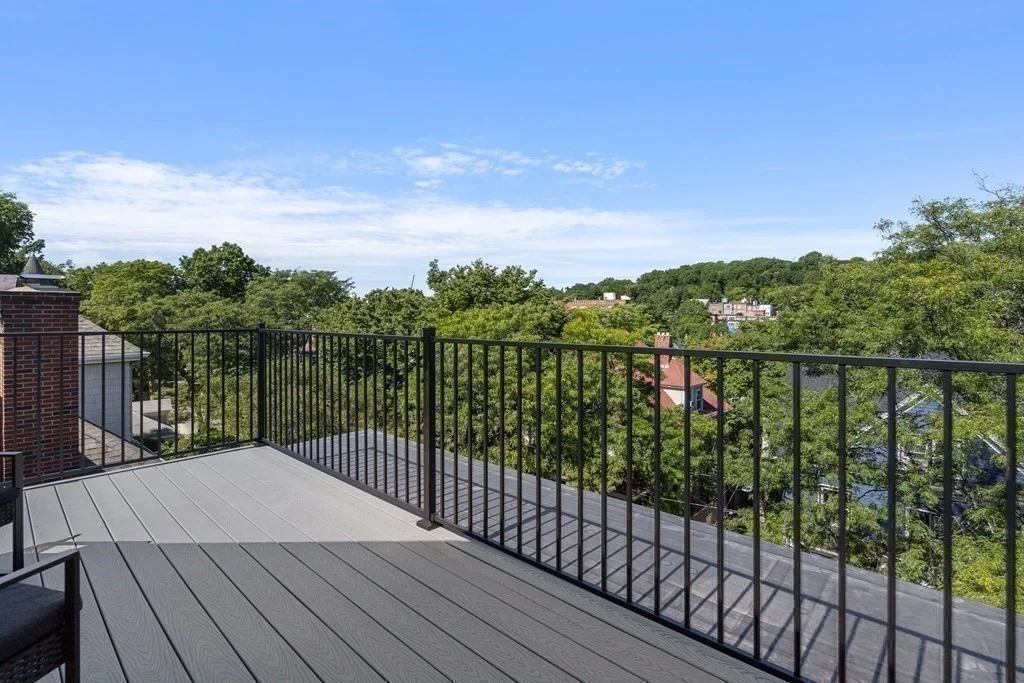 7 bed, 4+ bath apartment for rent at 89 University Rd, Aspinwall Hill — photo 37 of 40