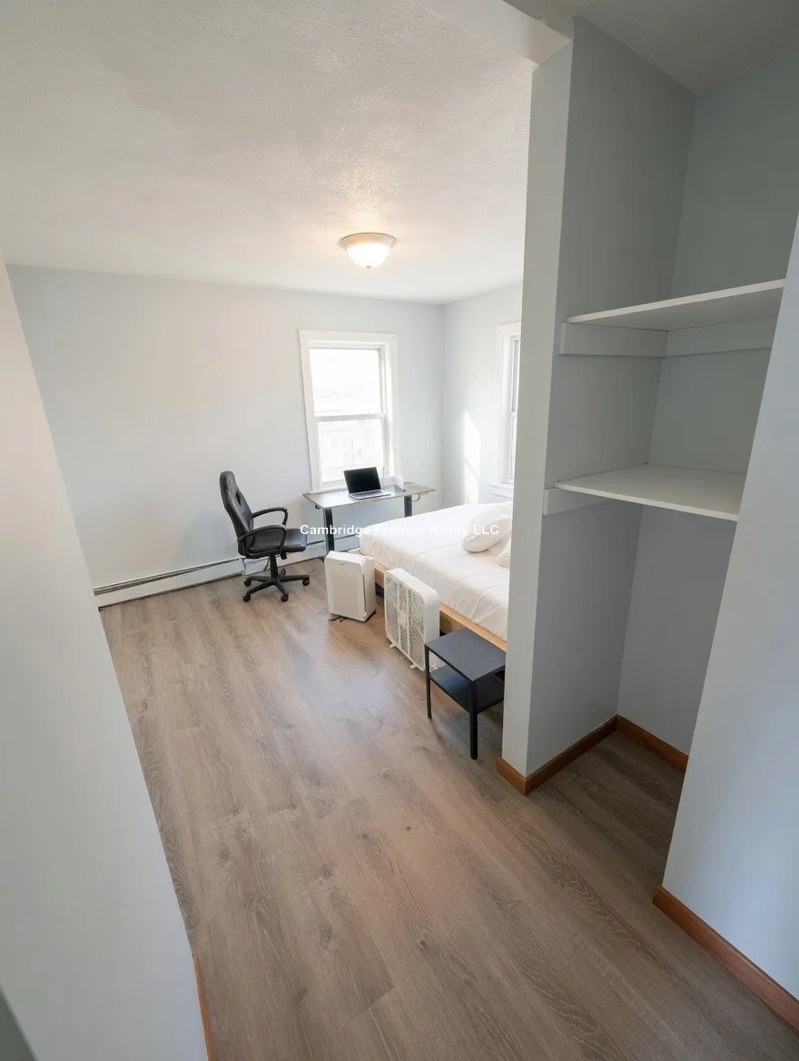 4 bed, 3 bath apartment for rent at 89 Webster Ave Unit 3, Wellington-Harrington — photo 14 of 17