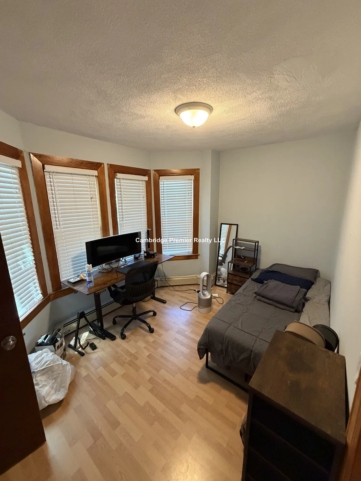 4 bed, 3 bath apartment for rent at 89 Webster Ave Unit 3, Wellington-Harrington — photo 2 of 17