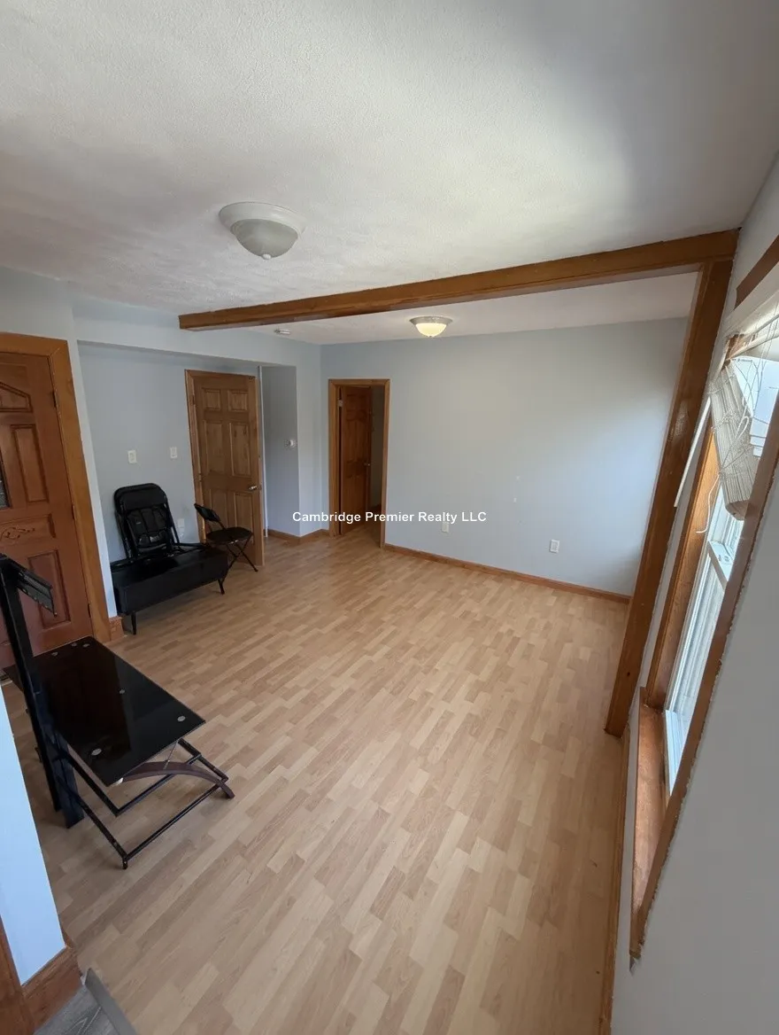 4 bed, 3 bath apartment for rent at 89 Webster Ave Unit 3, Wellington-Harrington — photo 9 of 17