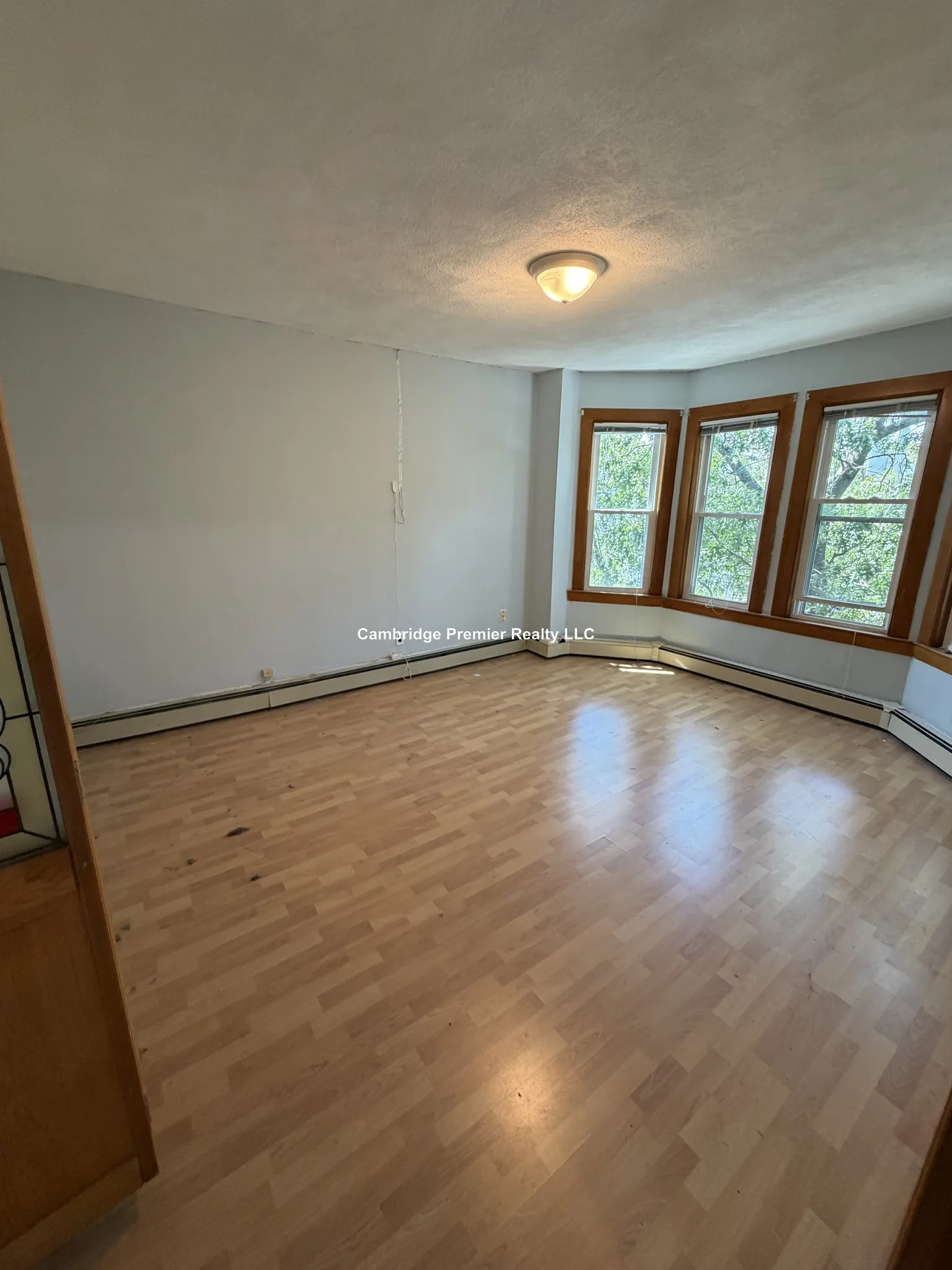 4 bed, 3 bath apartment for rent at 89 Webster Ave Unit 3, Wellington-Harrington — photo 4 of 17