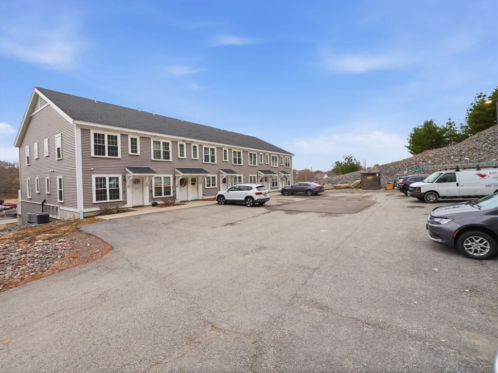 2 bed, 2 bath apartment for rent at 89 West Main Unit 207, Northborough — photo 36 of 41
