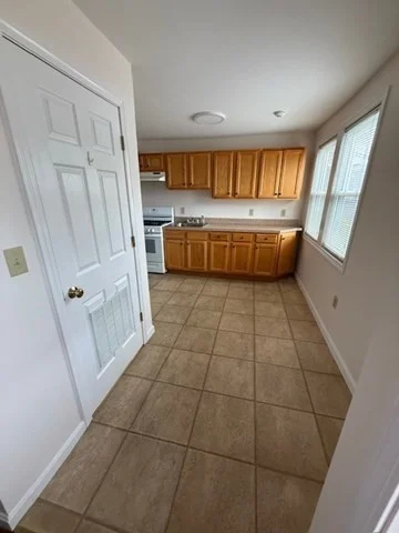2 bed, 1 bath apartment for rent at 89 Willard St Unit 0, Ayer — photo 3 of 8