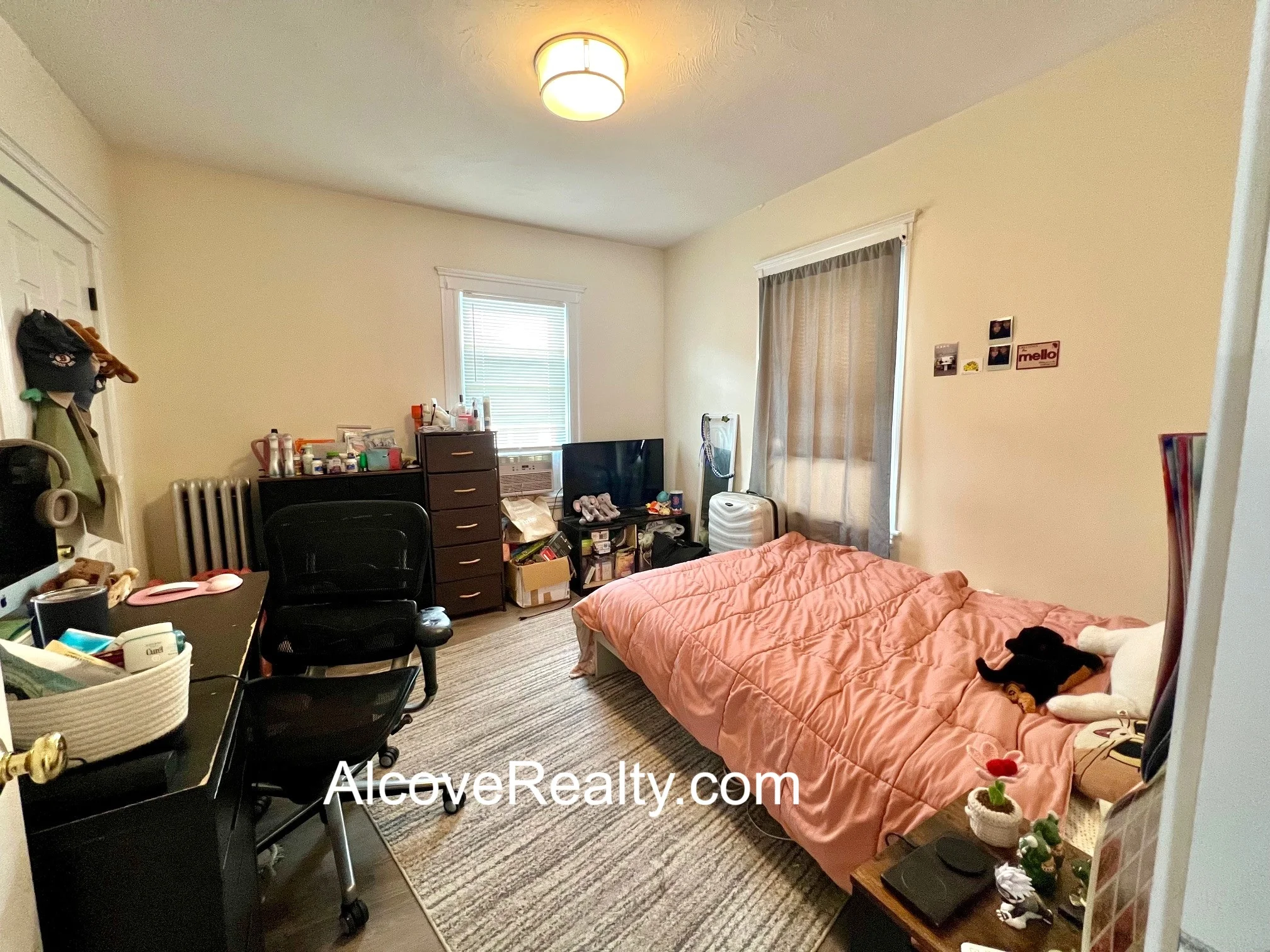 3 bed, 1 bath apartment for rent at 89 Windsor Rd Unit 2, South Medford — photo 6 of 15