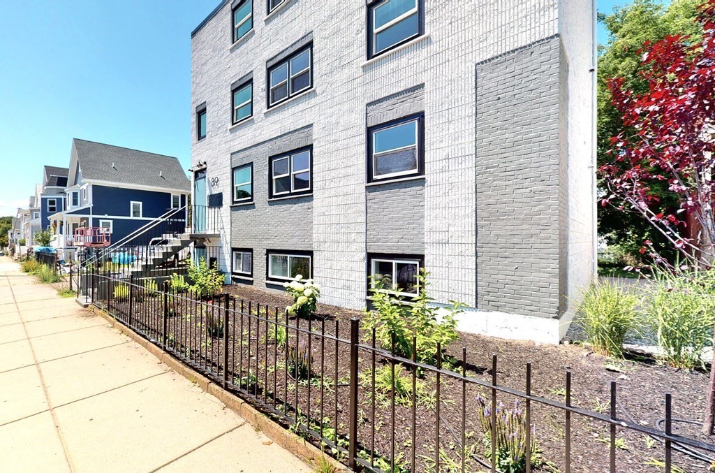 2 bed, 1 bath apartment for rent at 89 Woodrow Ave Unit 5, Dorchester — photo 24 of 25