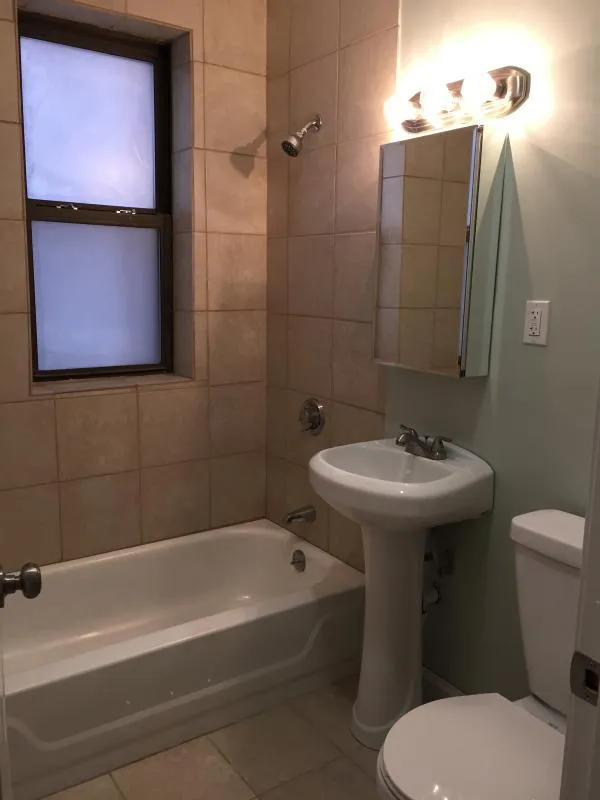 2 bed, 1 bath apartment for rent at 891 Huntington Ave Unit 2, Mission Hill — photo 4 of 6