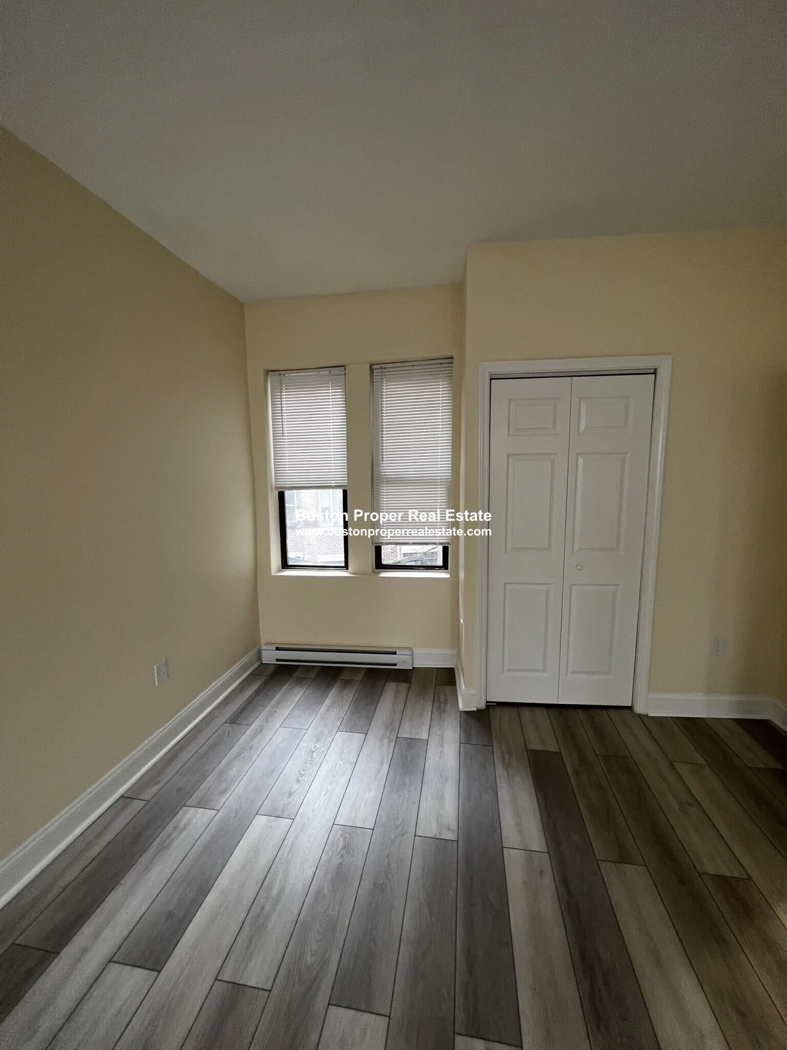 3 bed, 1 bath apartment for rent at 891 Huntington Ave Unit 3, Mission Hill — photo 6 of 11