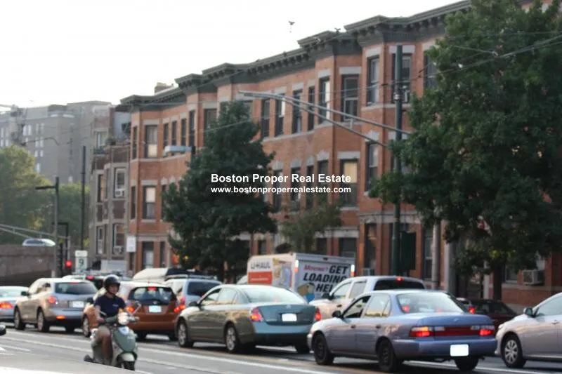 3 bed, 1 bath apartment for rent at 891 Huntington Ave Unit 3, Mission Hill — photo 10 of 11