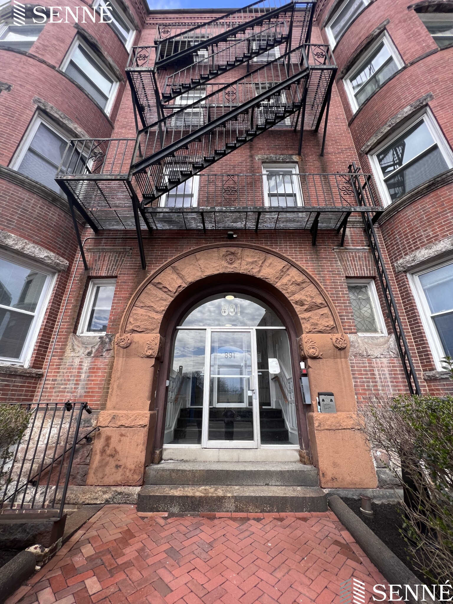 1 bed, 1 bath apartment for rent at 891 Massachusetts Ave Unit 1, Mid-Cambridge — photo 7 of 8