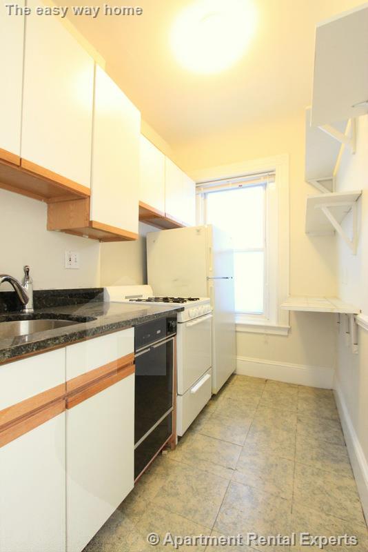 2 bed, 1 bath apartment for rent at 891 Massachusetts Ave Unit 14, Central Square — photo 9 of 34