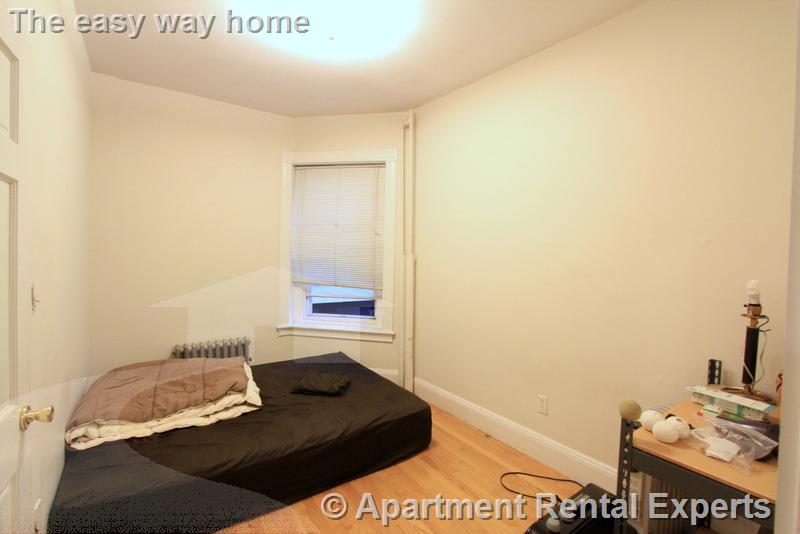 2 bed, 1 bath apartment for rent at 891 Massachusetts Ave Unit 16, Central Square — photo 4 of 12