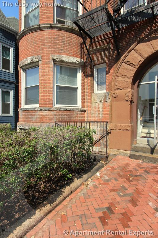 2 bed, 1 bath apartment for rent at 891 Massachusetts Ave Unit 6, Central Square — photo 12 of 13