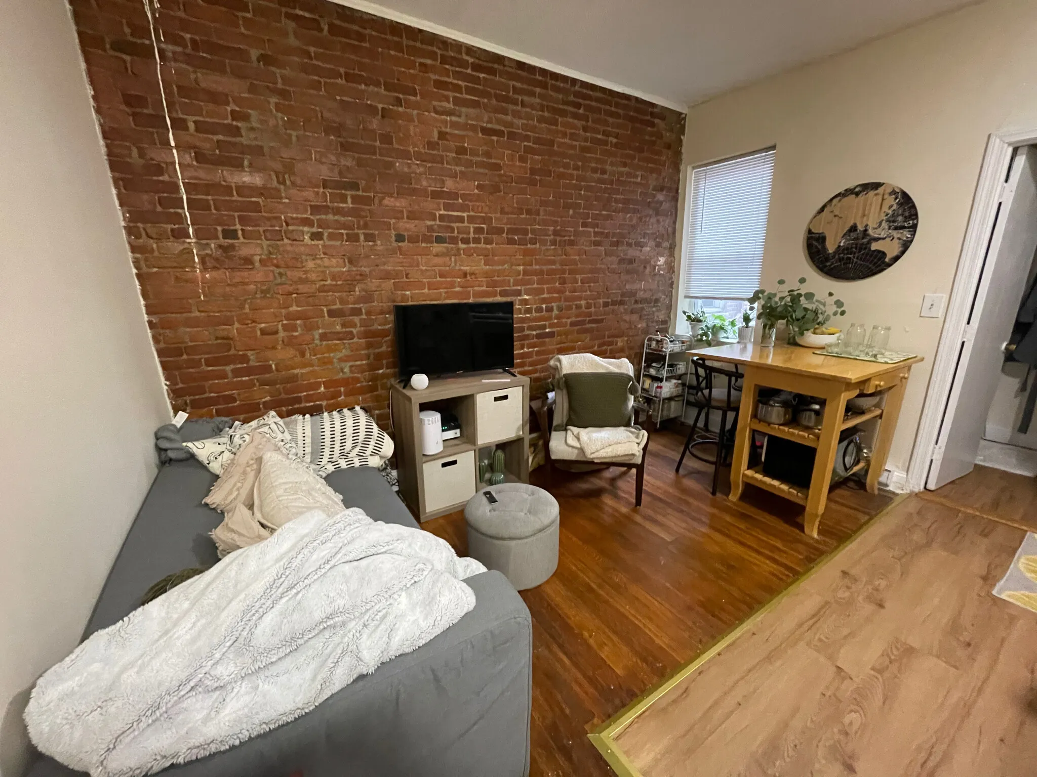 1 bed, 1 bath apartment for rent at 892 Huntington Ave Unit 3, Mission Hill — photo 4 of 6