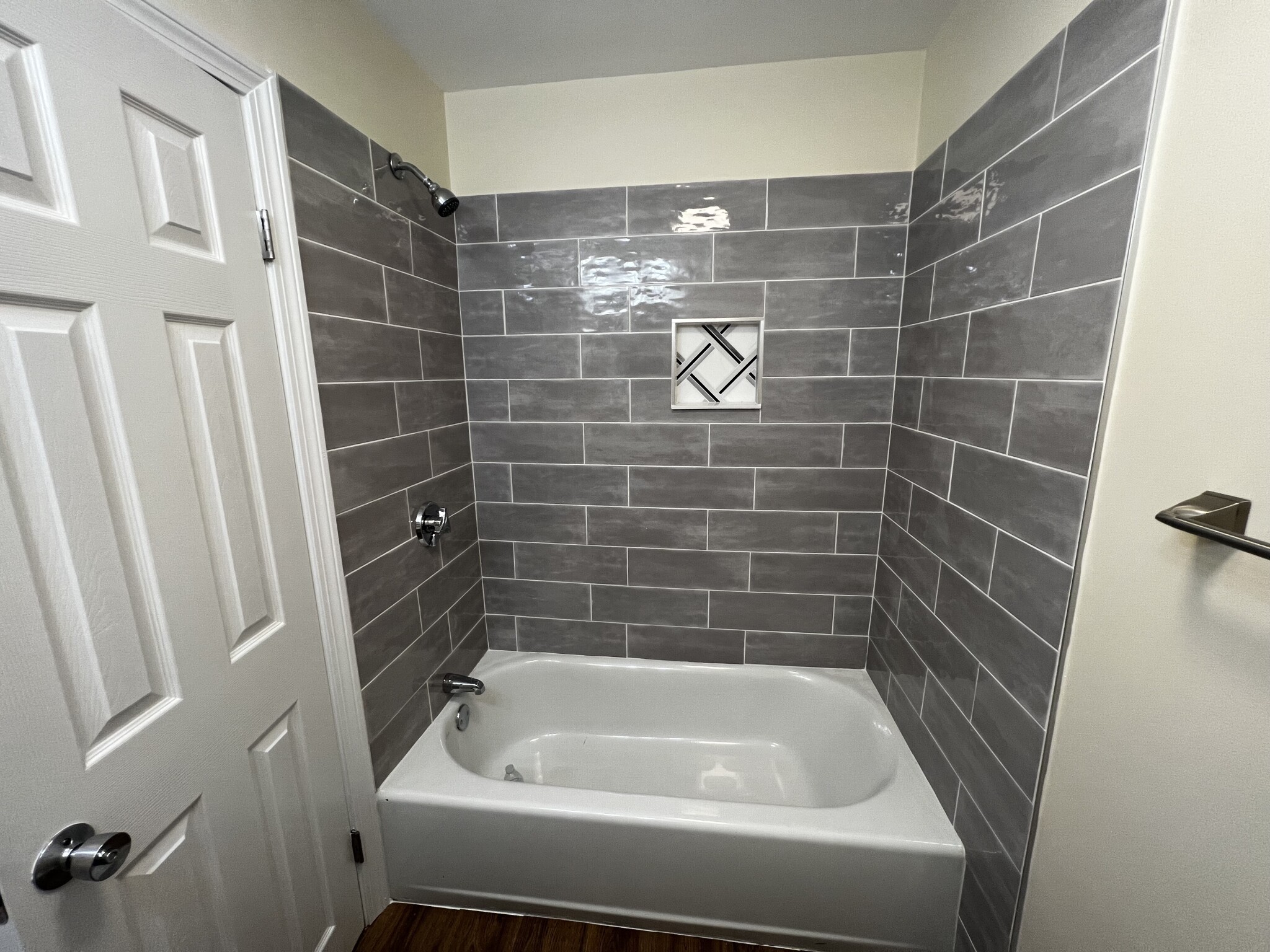 2 bed, 1 bath apartment for rent at 892 Huntington Ave Unit 5E, Mission Hill — photo 5 of 8