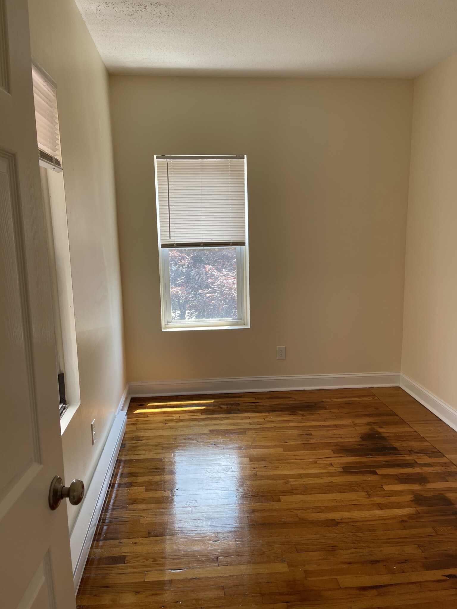 2 bed, 1 bath apartment for rent at 892 Huntington Ave Unit 6R, Mission Hill — photo 2 of 10