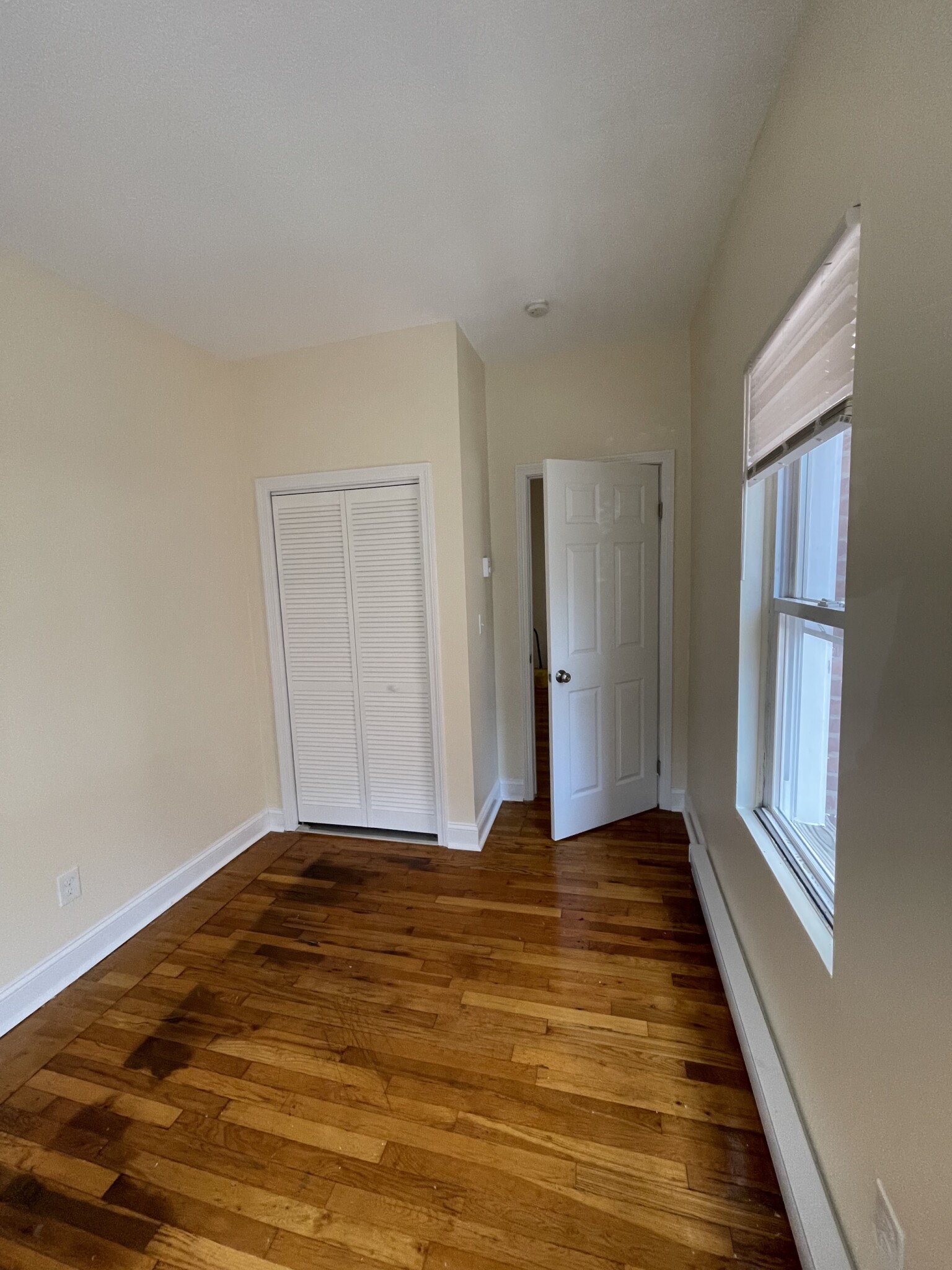 2 bed, 1 bath apartment for rent at 892 Huntington Ave Unit 6R, Mission Hill — photo 3 of 10