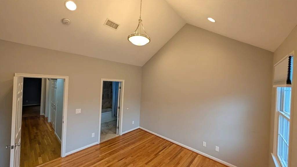 3 bed, 2 bath apartment for rent at 894 Main St Unit 1, Wakefield — photo 9 of 17
