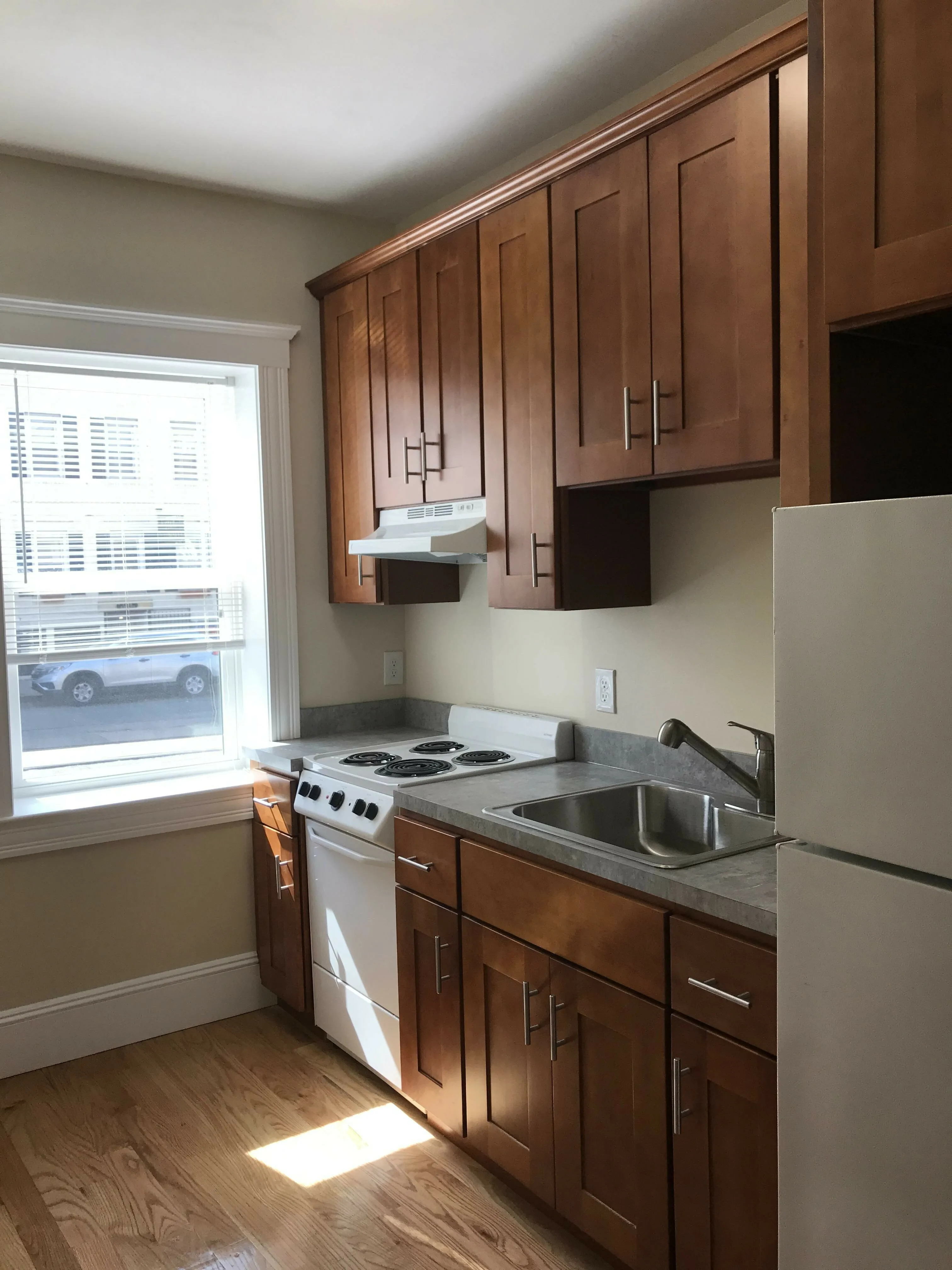 2 bed, 1 bath apartment for rent at 895 Huntington Ave Unit 2, Mission Hill — photo 3 of 15
