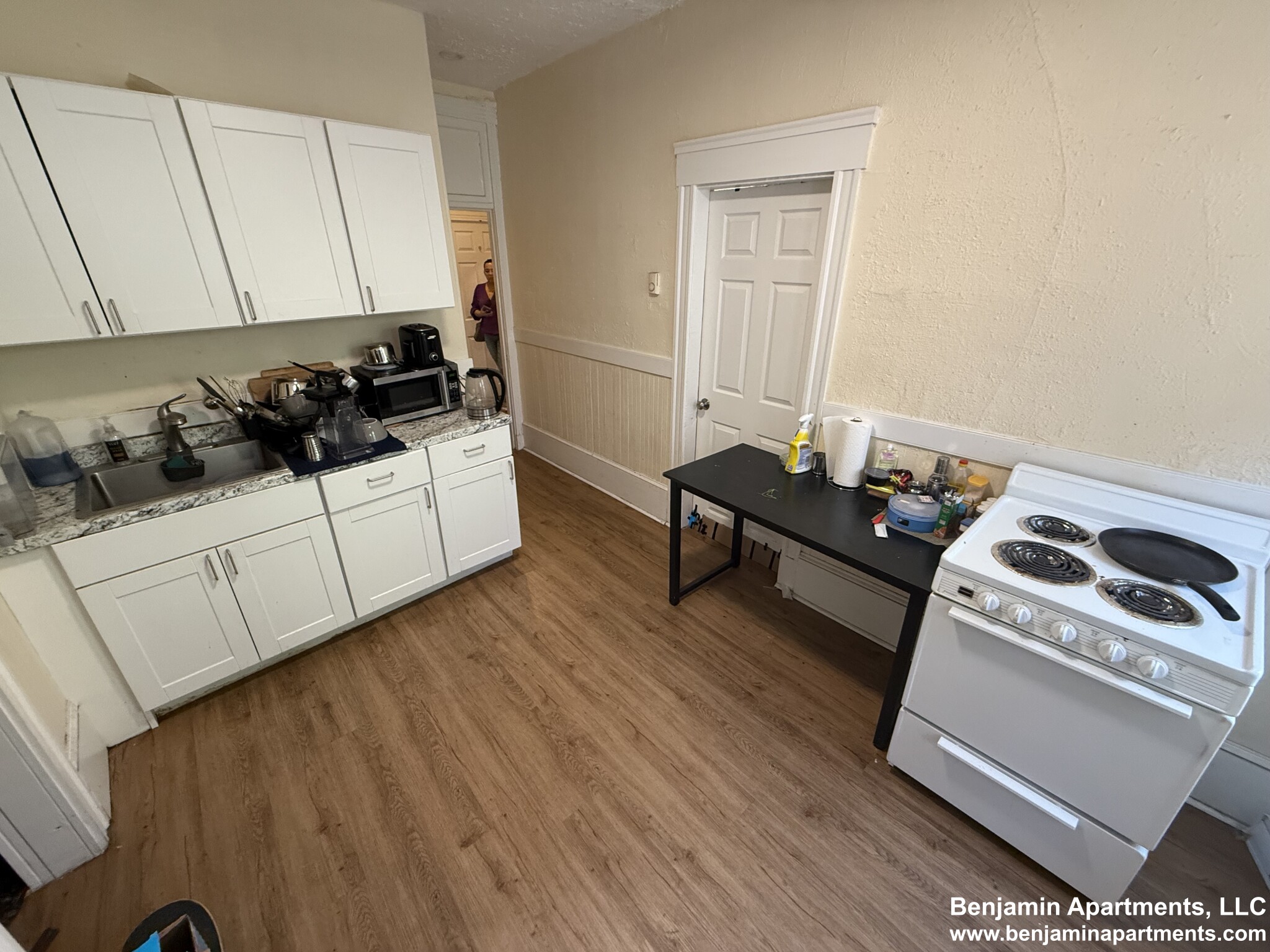 2 bed, 1 bath apartment for rent at 895 Huntington Ave Unit 3R, Mission Hill — photo 5 of 12