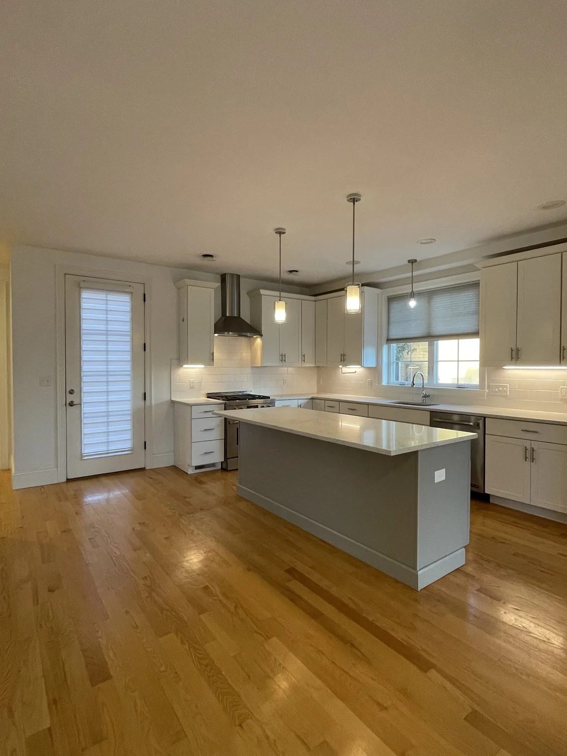 4 bed, 3 bath apartment for rent at 896 Chestnut St Unit 2, Waban — photo 8 of 26