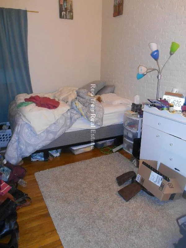 2 bed, 1 bath apartment for rent at 896 Huntington Ave Unit 4, Mission Hill — photo 6 of 18