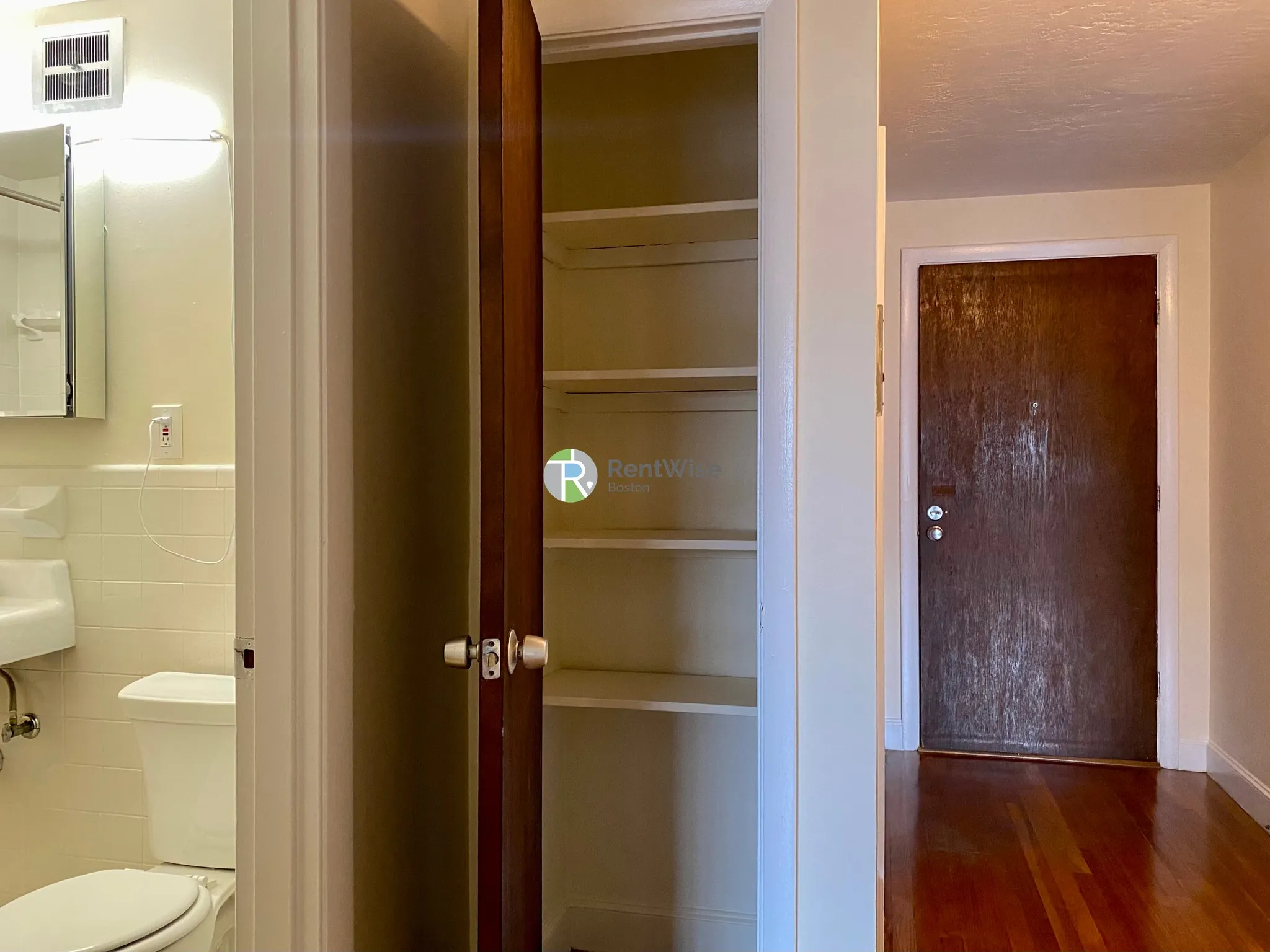 1 bed, 1 bath apartment for rent at 898 Massachusetts Ave Unit 32, Arlington — photo 11 of 16