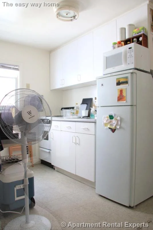 1 bed, 1 bath apartment for rent at 898 Massachusetts Ave Unit 4, Central Square — photo 14 of 20