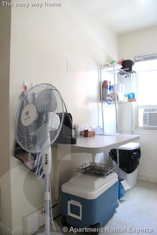 1 bed, 1 bath apartment for rent at 898 Massachusetts Ave Unit 4, Central Square — photo 11 of 20