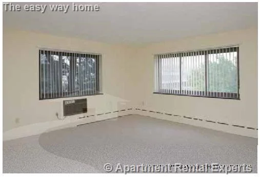 1 bed, 1 bath apartment for rent at 898 Massachusetts Ave Unit 42, Arlington Heights — photo 3 of 4