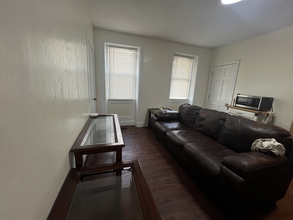 1 bed, 1 bath apartment for rent at 89A 2nd St Unit 1, East Cambridge — photo 5 of 15