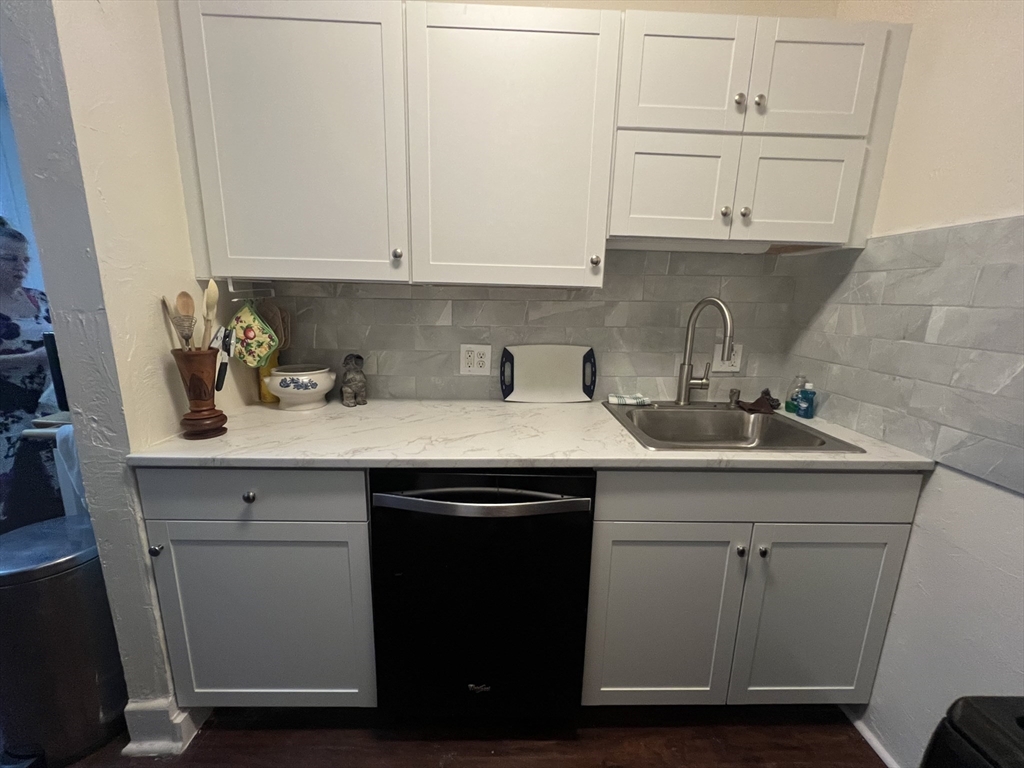 1 bed, 1 bath apartment for rent at 89A 2nd St Unit 1, East Cambridge — photo 10 of 15