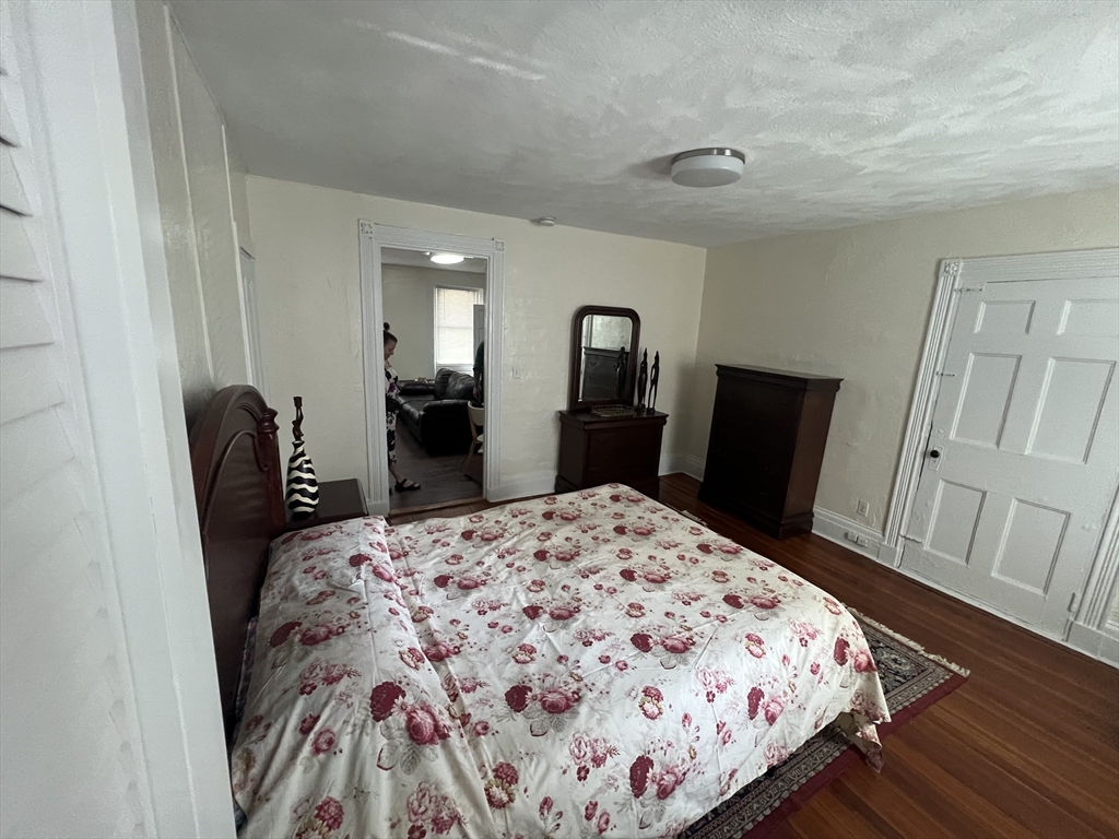 1 bed, 1 bath apartment for rent at 89A 2nd St Unit 1, East Cambridge — photo 2 of 15