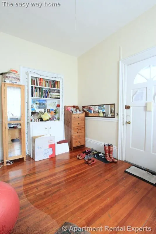 Studio bed, 1 bath apartment for rent at 8A Forest St Unit 1L, Porter Square — photo 4 of 11