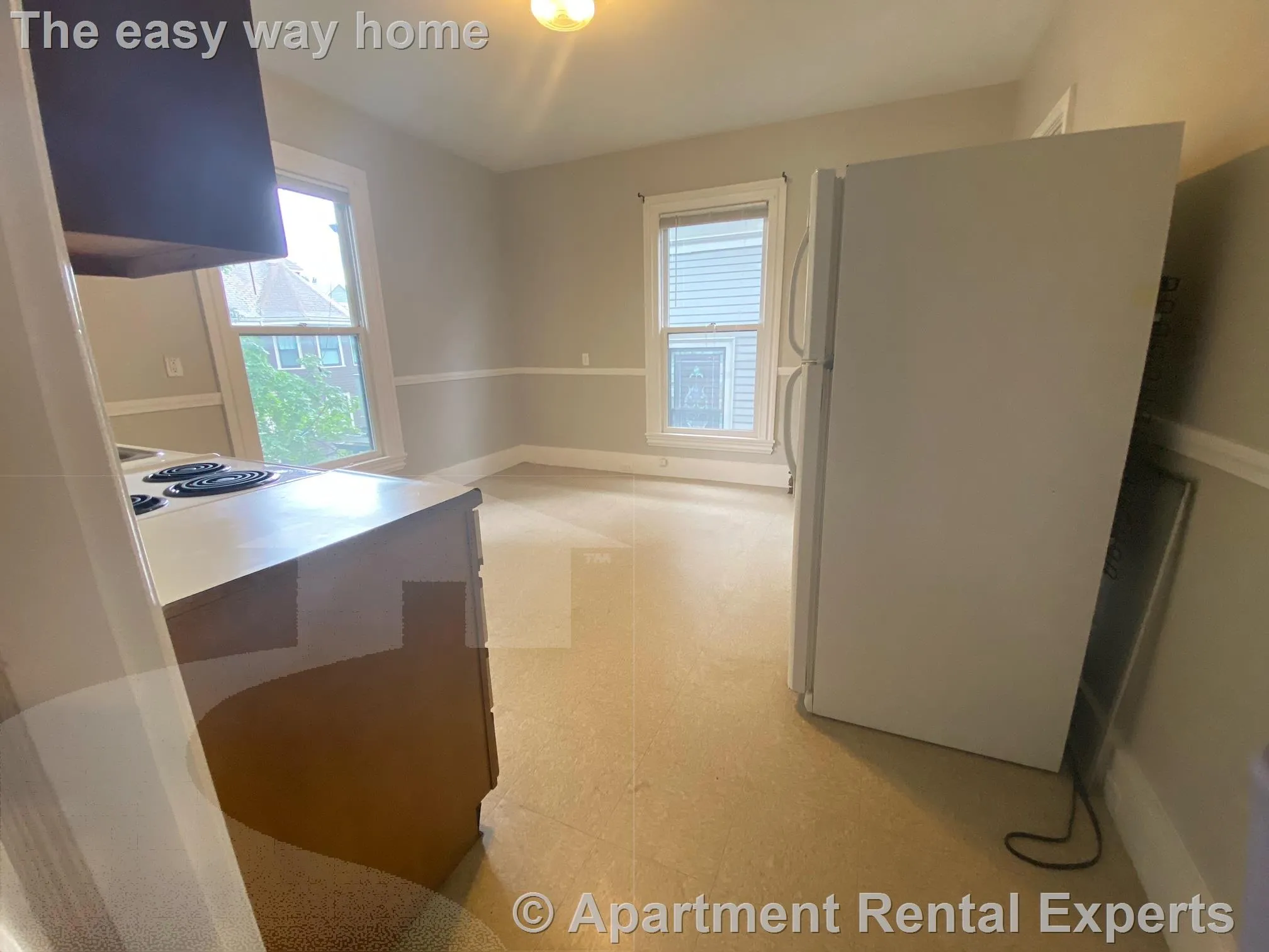 Studio bed, 1 bath apartment for rent at 8A Forest St Unit 2R, Porter Square — photo 3 of 13