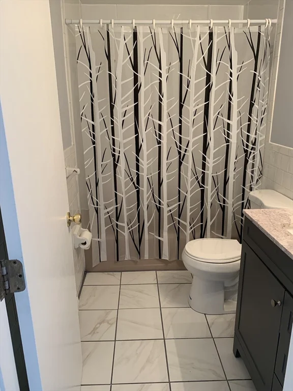 2 bed, 1 bath apartment for rent at 8B Mayberry Dr Unit 5, Westborough — photo 8 of 8