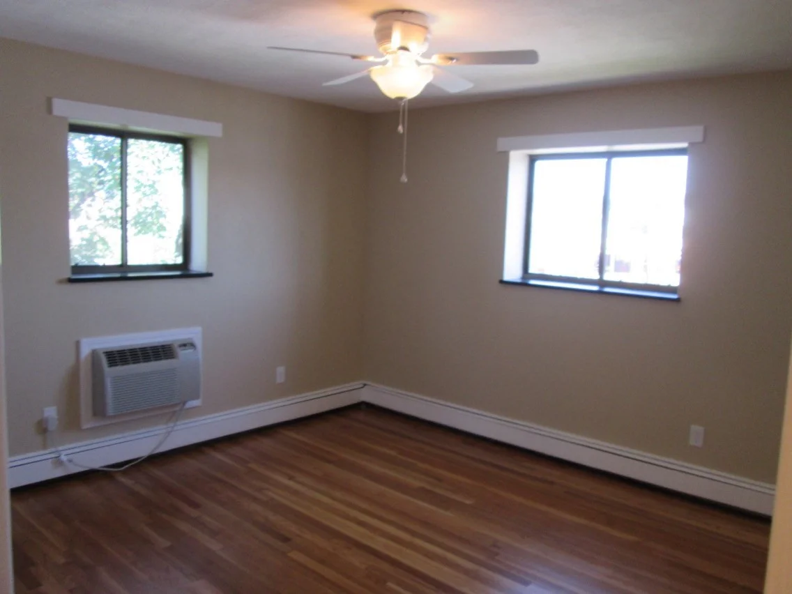 2 bed, 1 bath apartment for rent at 8R Riverside St Unit 3-3, Watertown — photo 8 of 14