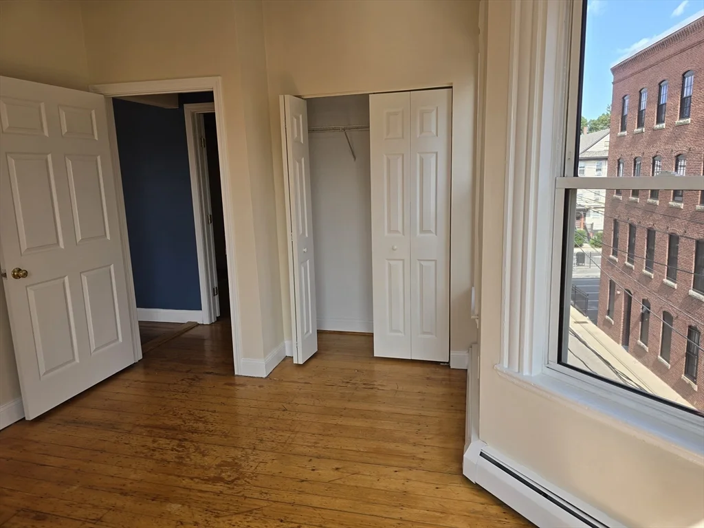 Studio bed, 1 bath apartment for rent at 9-11 Bismarck St Unit 3, Jamaica Plain — photo 8 of 20