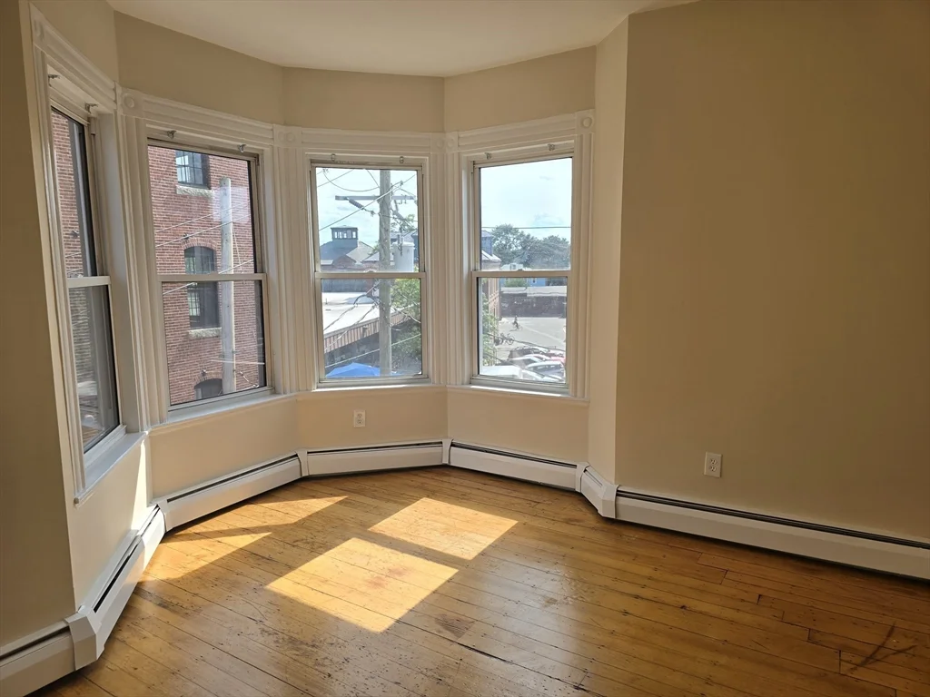 Studio bed, 1 bath apartment for rent at 9-11 Bismarck St Unit 3, Jamaica Plain