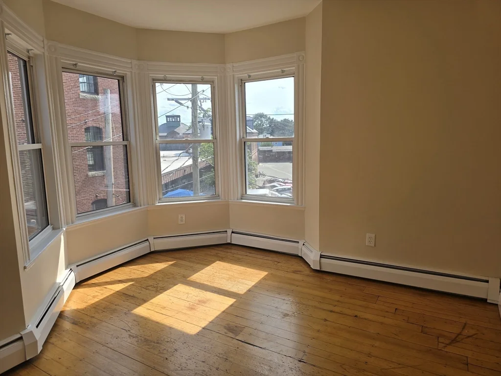 Studio bed, 1 bath apartment for rent at 9-11 Bismarck St Unit 3, Jamaica Plain — photo 18 of 20