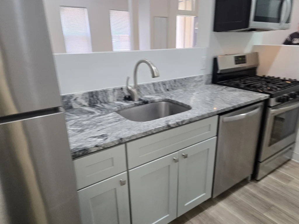 Studio bed, 1 bath apartment for rent at 9-11 Bismarck St Unit S, Jamaica Plain — photo 9 of 9