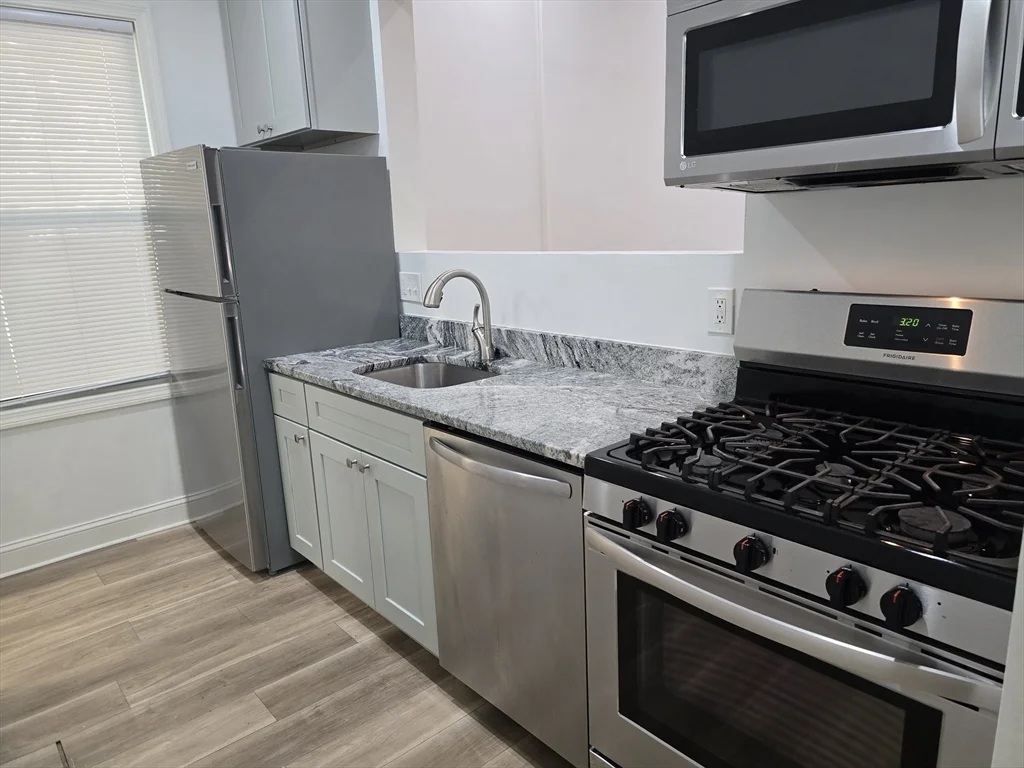Studio bed, 1 bath apartment for rent at 9-11 Bismarck St Unit S, Jamaica Plain — photo 7 of 9