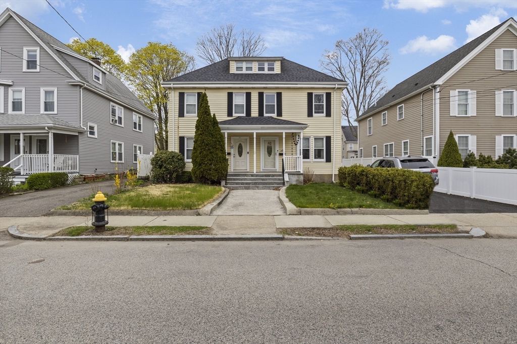 3 bed, 2 bath apartment for rent at 9-11 Clifford St Unit 9, Hyde Park — photo 1 of 17