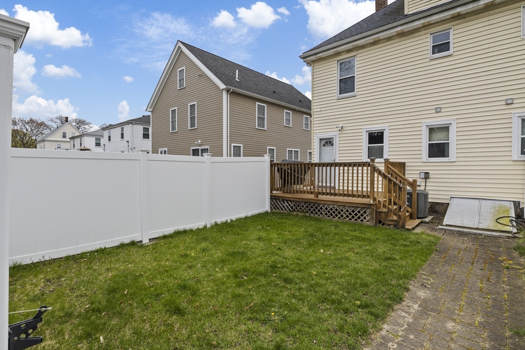 3 bed, 2 bath apartment for rent at 9-11 Clifford St Unit 9, Hyde Park — photo 16 of 17