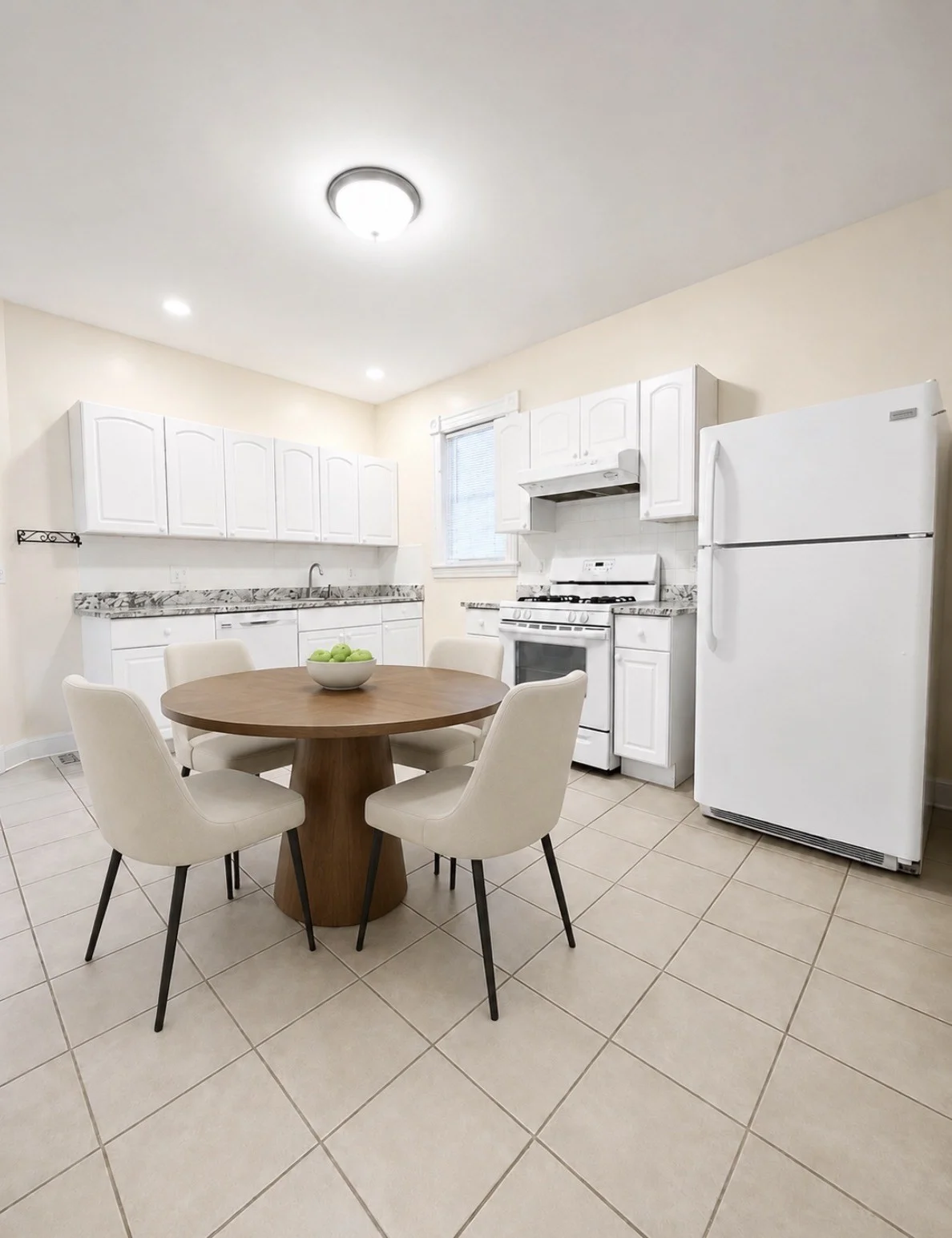 3 bed, 1 bath apartment for rent at 9-11 Corwin St Unit 9, Dorchester