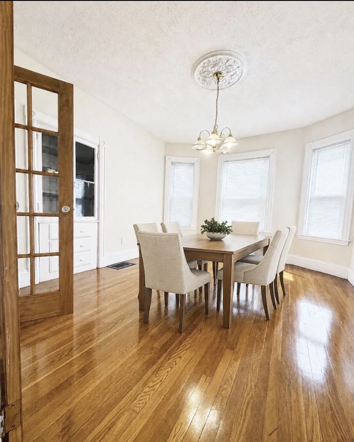 3 bed, 1 bath apartment for rent at 9-11 Corwin St Unit 9, Dorchester — photo 6 of 13