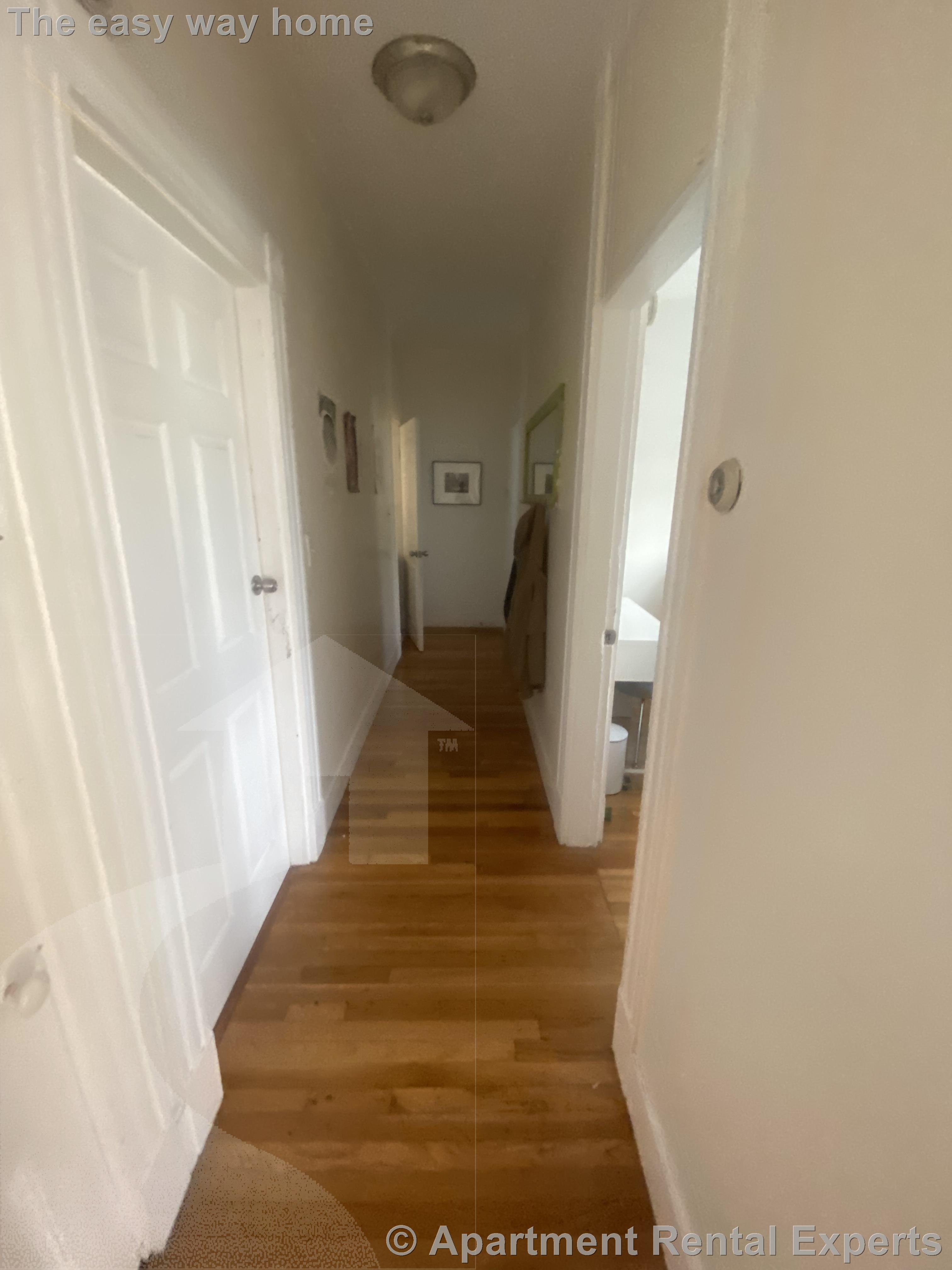 3 bed, 1 bath apartment for rent at 11 Houghton St Unit 2, Inman Square — photo 4 of 11